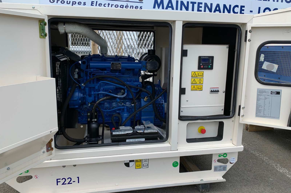 Groupe électrogène ouvert en fonctionnement